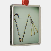 Tutankhamunの墓からの屈折そして殻竿、 メタルオーナメント (右)