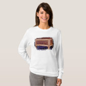 Tutankhamunの墓からの貴重品箱 Tシャツ (正面フル)