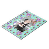 Tuxedo猫かわいいおもしろいフローラアクアストライプノート ノートブック (左側)