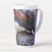 Tuxedo Cat Cute doing a Mexican Wave Funny Cats カフェラテマグ (右アングル)