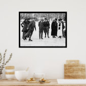 Tuxedo Parkの氷のスケートで滑る, NY 1920 ポスター (キッチン)