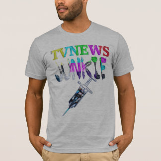 TVのニュースの麻薬常習者 Tシャツ