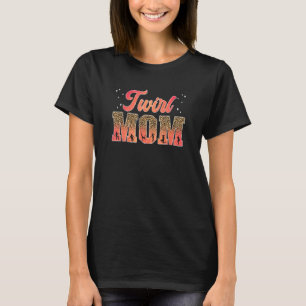 TweirlママLeopard Baton Twバトンのママ Tシャツ