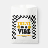 Twelve Is A Vibe Retro 12th Birthday Party フェイバーバッグ (正面)