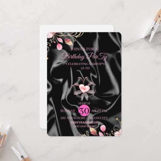 Twenty Ate Birthday Invitation Hand Drawn Scribble 招待状 (正面/裏面インサイチュ)