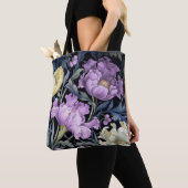 Twilight Hollyhock Garden - Vintage Floral Design トートバッグ (クローズアップ)