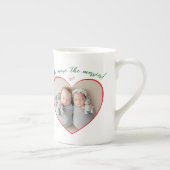 Twin Babies Merrier 1st Christmas Grandparent Gift ボーンチャイナマグカップ (右)