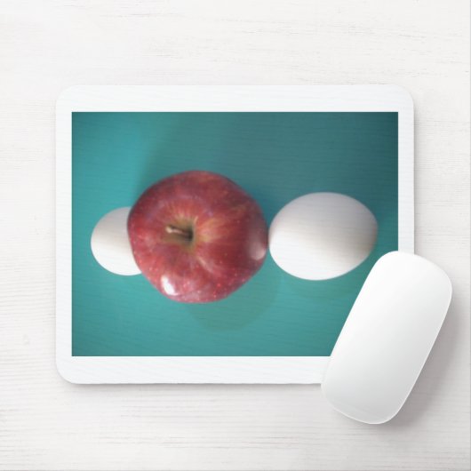 Twin Egg red apple for a pie.JPG マウスパッド (マウス)