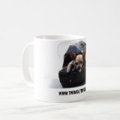 Twinkieのバイクもしくは自転車に乗る人のマグ コーヒーマグカップ (正面左)