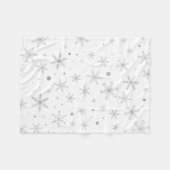 Twinkle Snowflake – シルバーグレー&ホワイト –  フリースブランケット (正面(横))