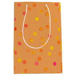 Twisty Polka Dot Spirals Orange Gift Bag ミディアムペーパーバッグ