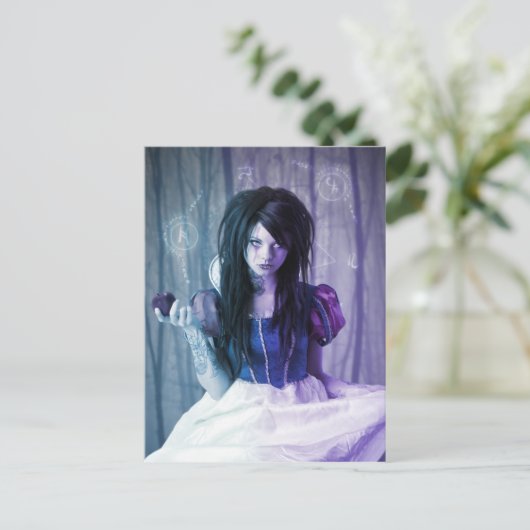 "Twizted White" ポストカード (スタンド正面)