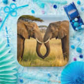 Two African Elephants In Savannah Grass ペーパープレート (パーティー)