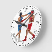 Two Boxers Sparring Match Boxing Gym Decor ラウンド壁時計 (傾斜)