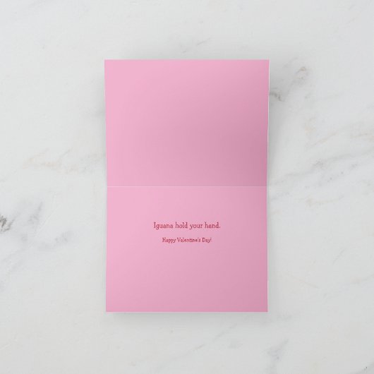 Two Cartoon Chameleon Pink Valentine Card カード (内部)