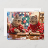 Two cats in red sweaters with festive background シーズンポストカード (正面/裏面)