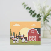 Two Cows and a Red Barn at Sunrise ポストカード (スタンド正面)