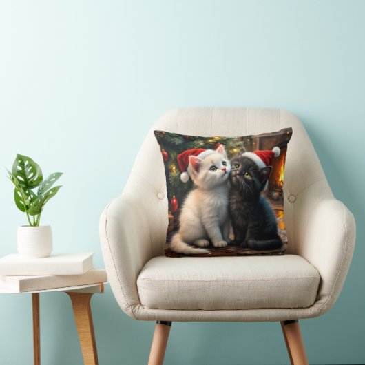 Two cute Christmas kitten with Santa hats クッション (椅子)