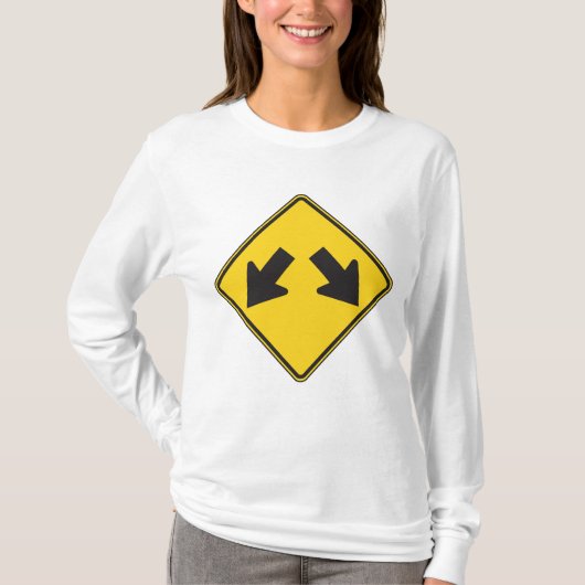 Two Downward Arrows Warning Road Sign Tシャツ (正面)