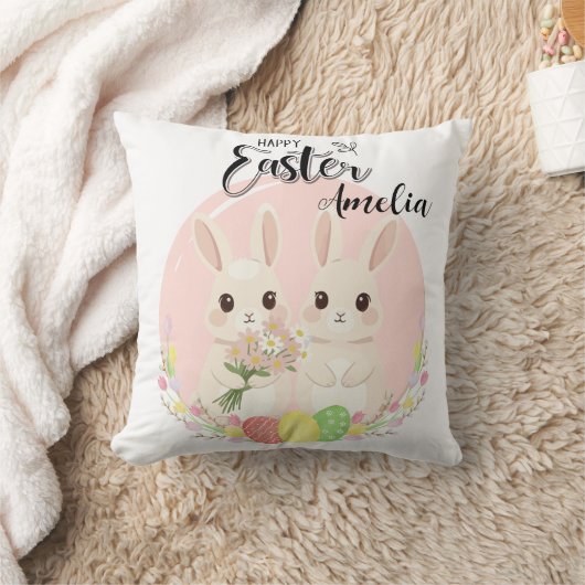 Two Easter Bunnies Personalized Throw Pillow クッション (ブランケット)