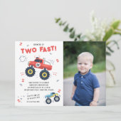 Two Fast モンスタートラック 2歳の誕生日フォト 招待状 (スタンド正面)