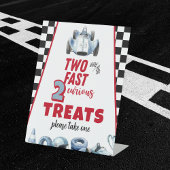 Two Fast 2nd birthday Boy Racing Car Treats  台座サイン