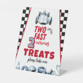 Two Fast 2nd birthday Boy Racing Car Treats  台座サイン (正面)