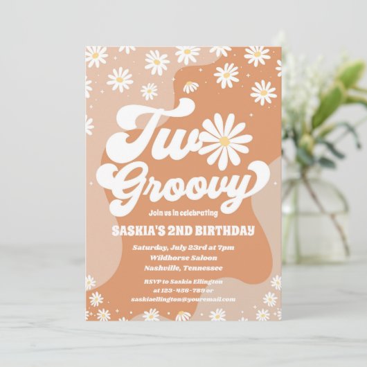 Two Groovy Retro Daisy 2nd Birthday Invitation 招待状 (スタンド正面)