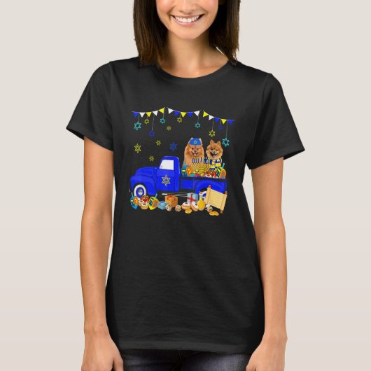 Two Hanukkah Pomeranians On Pickup Truck With Meno Tシャツ (正面)