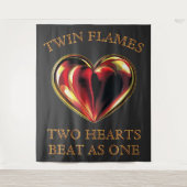 Two Hearts Beat As One Twin Flames Soulmates Love タペストリー (正面)