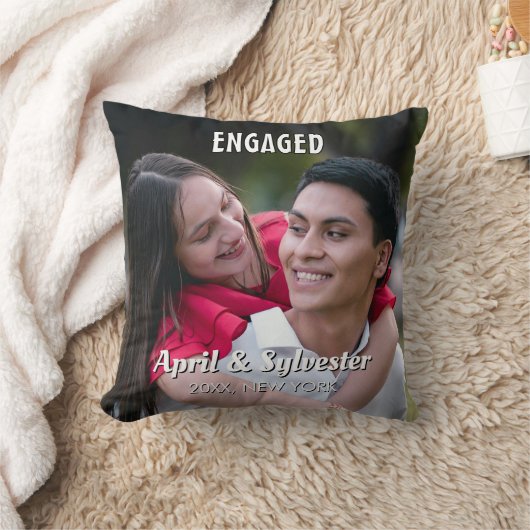 Two Hearts One Love Personalized Engagement Photo  クッション (ブランケット)