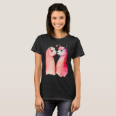 Two Loving Llamas In Love Heart Valentine's Day Al Tシャツ (正面フル)