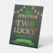 Two Lucky St. Patrick's Day 2nd Birthday Welcome 台座サイン (正面)