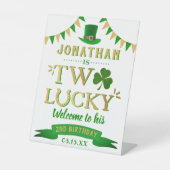 Two Lucky St. Patrick's Day 2nd Birthday Welcome 台座サイン (正面)