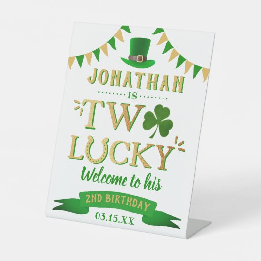 Two Lucky St. Patrick's Day 2nd Birthday Welcome 台座サイン (正面)