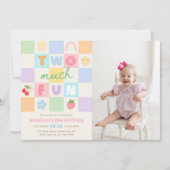 Two much Fun Colorful Gingham 2nd Birthday Photo 招待状 (正面)