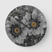 Two of a Kind ラウンド壁時計 (正面)