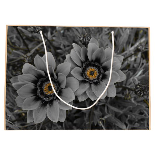 Two of a Kind ラージペーパーバッグ (裏面)