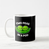 Two Peas In A D Cute Kawaii Funny  コーヒーマグカップ (左)