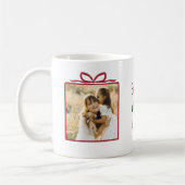 Two Photos Red Gift Box and Bow Frame コーヒーマグカップ (左)