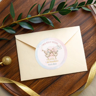 Two Silly Geese Boy & Girl Twins Birthday ラウンドシール