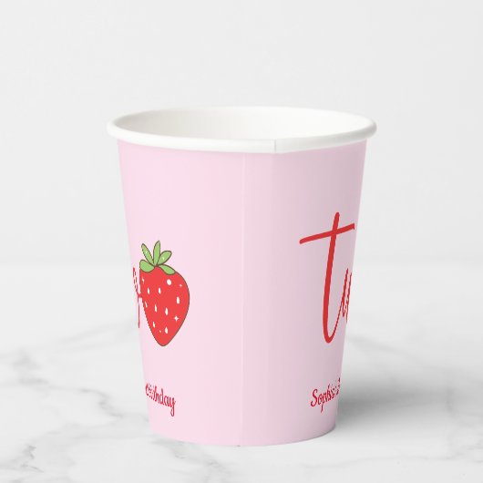 Two Strawberry Birthday Pink 紙コップ (右)