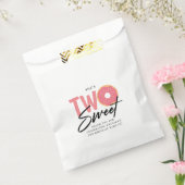 TWO SWEET PINK DOUGHANTSテーマ2nd誕生日パーティー フェイバーバッグ (封をした状態)