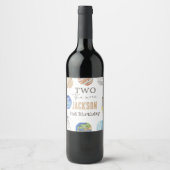 Two The Moon | モダン宇宙 2歳の誕生日デコレーション ワインラベル (正面)