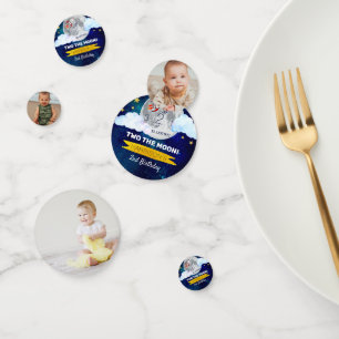 Two The Moon 2nd Birthdayパーティー写真 コンフェッティ