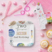 Two The Moon | Modern Space 2nd Birthday Décor ペーパープレート (パーティー)