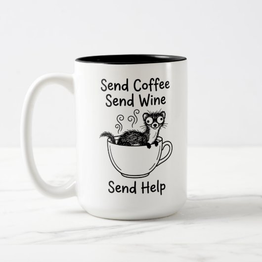Two-Tone Mug - スニークィー・イタチコーヒーに驚愕Q ツートーンマグカップ (左)