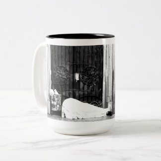 Two-Tone Mug, 15 oz Recovery and Resilience ツートーンマグカップ
