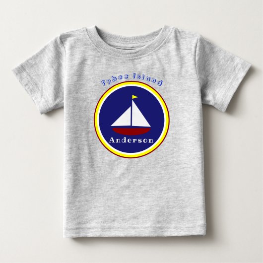 Tybee Island Georgia かわいい帆船 名前入り ベビーTシャツ (正面)