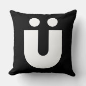 TYP(O) Creations: ウムラウト Ü クッション (正面)